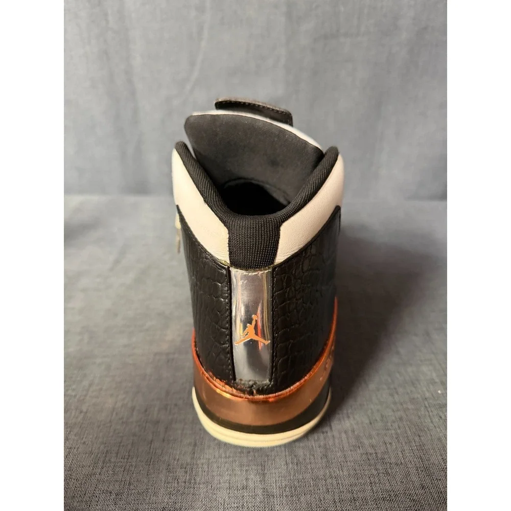 Air Jordan 17 Retro Copper 832816 122 Size 8.5